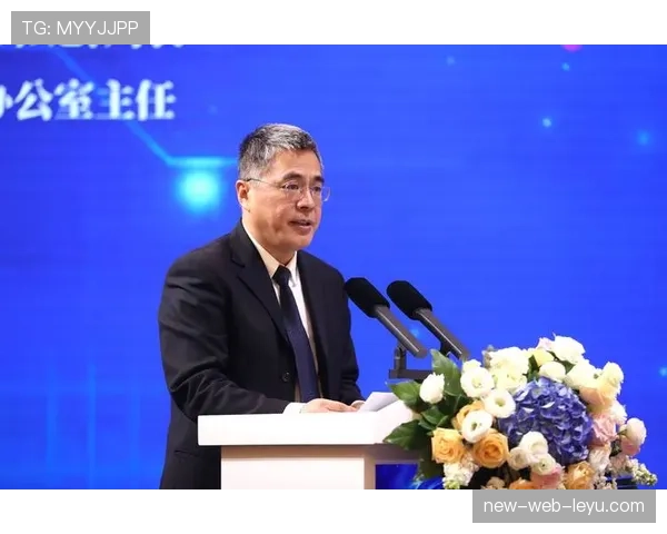 北京市经信局局长姜广智:机器人“一会一赛”是技术进步的“测试场” 北京市经信局局长姜广智:机器人“一会一赛”是技术进步的“测试场”